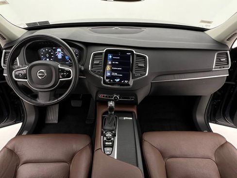 Used 2020 Volvo XC90 T6 Momentum w/ Protection Package image 25