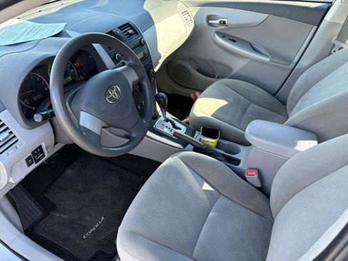Used 2010 Toyota Corolla FWD image 10