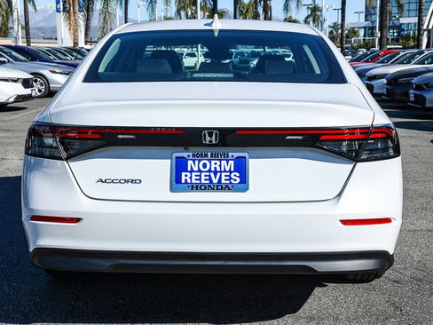 Used 2025 Honda Accord LX image 9