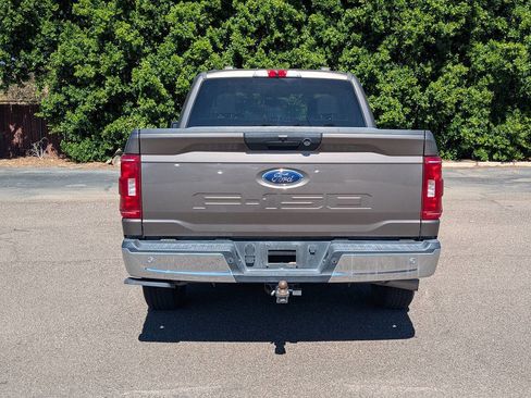 Used 2022 Ford F150 XLT w/ Tow Technology Package image 4