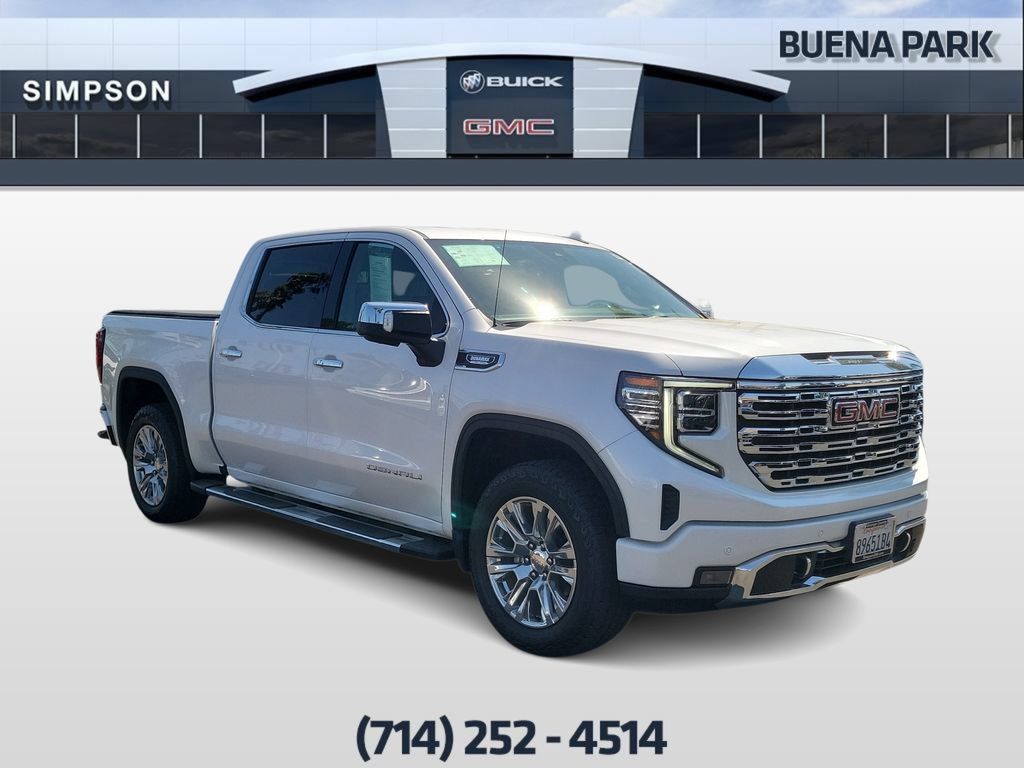 Used 2024 GMC Sierra 1500 Denali w/ Technology Package AWD/4WD image 2