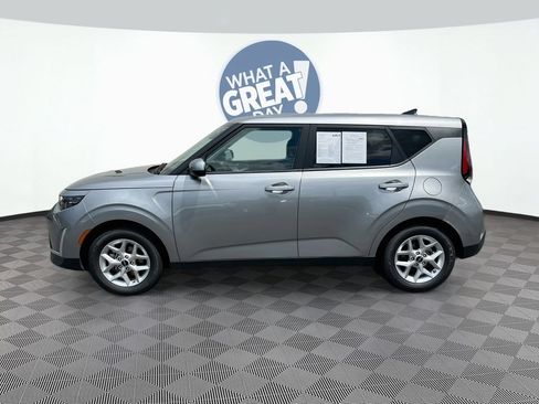 Certified 2024 Kia Soul LX w/ Option Group 015 FWD image 9