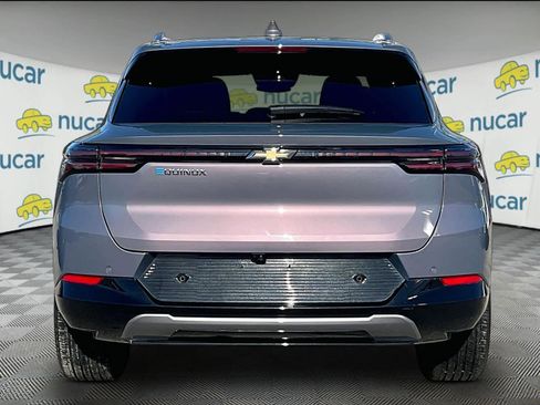 Used 2025 Chevrolet Equinox EV LT w/ Convenience Package image 5