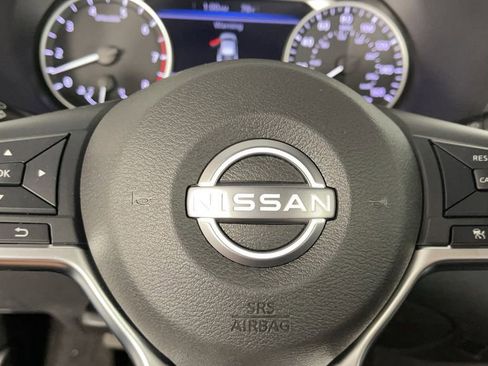 New 2025 Nissan Sentra SV image 25
