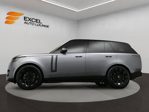 Used 2024 Land Rover Range Rover SE image 43