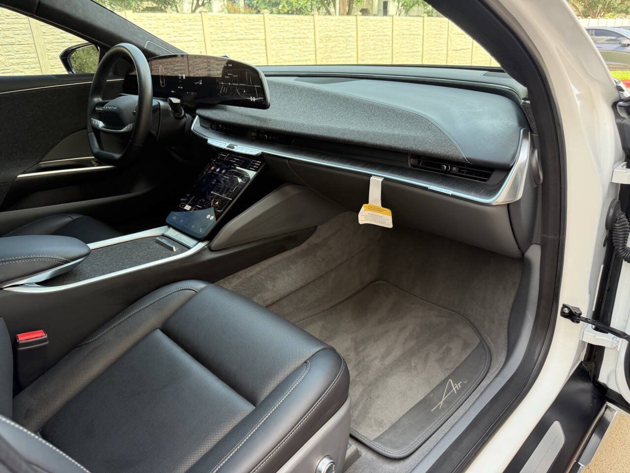 Used 2023 Lucid Air Pure AWD/4WD image 22