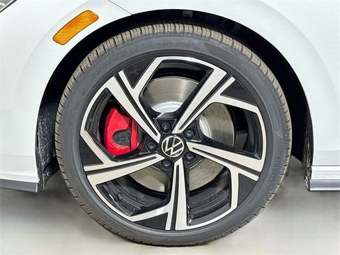 New 2026 Volkswagen GTI SE image 19