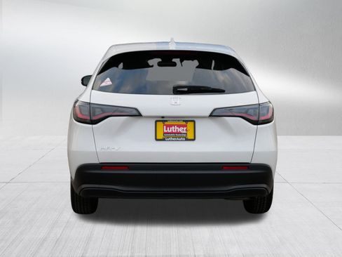 Certified 2026 Honda HR-V LX image 6