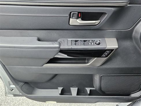 Used 2024 Toyota Tundra Limited image 30