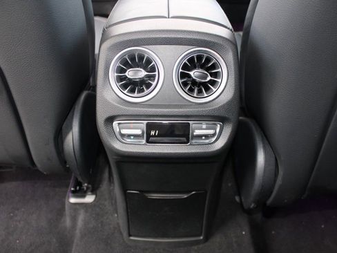 Certified 2022 Mercedes-Benz G 63 AMG 4MATIC image 39