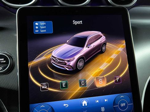 Certified 2026 Mercedes-Benz GLC 300 4MATIC image 41