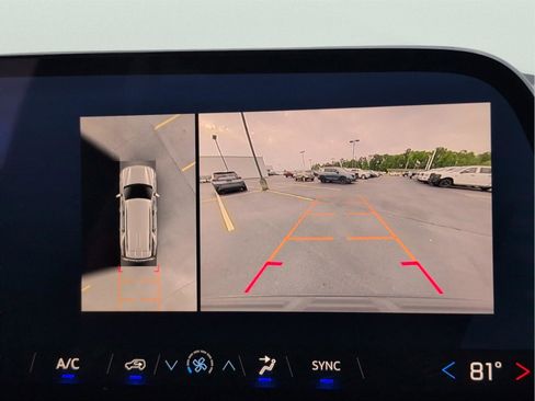 Used 2025 Chevrolet Tahoe LS image 18