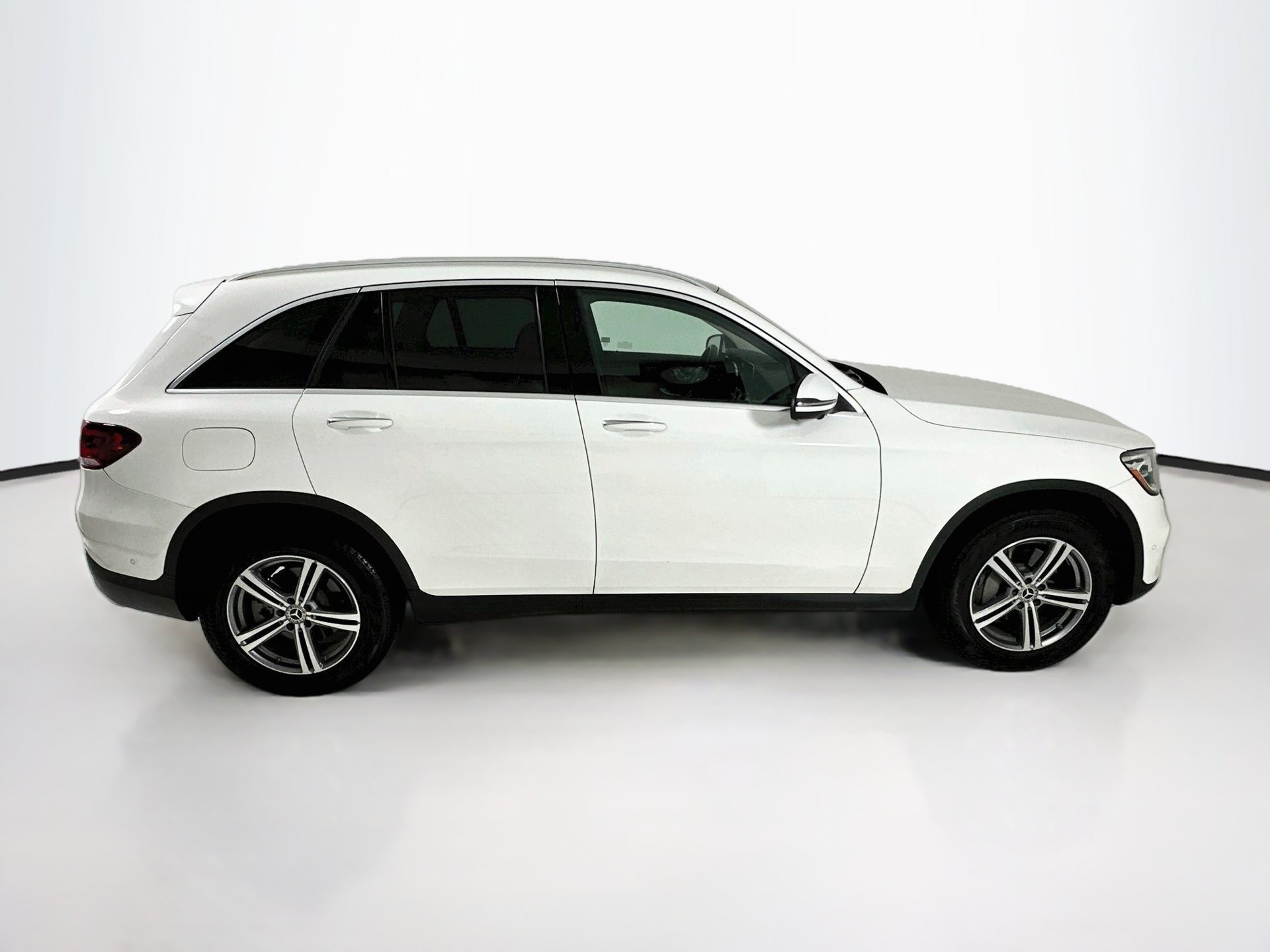 Certified 2022 Mercedes-Benz GLC 300 image 9