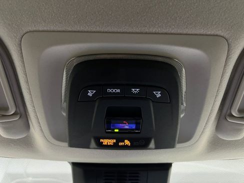 Certified 2023 Toyota Corolla LE image 28