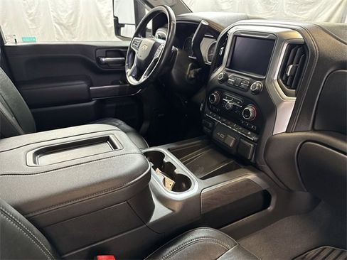 Used 2020 Chevrolet Silverado 2500 LTZ w/ LTZ Premium Package image 30