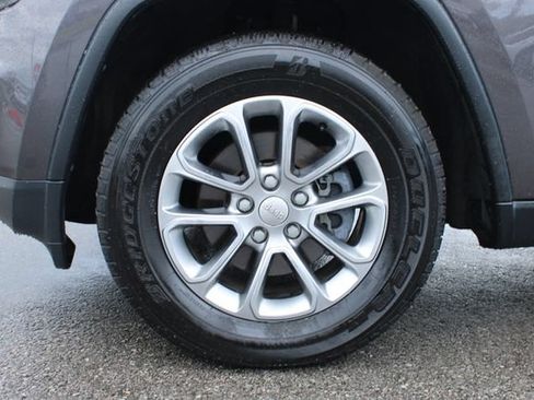 Used 2015 Jeep Grand Cherokee Limited AWD/4WD image 36