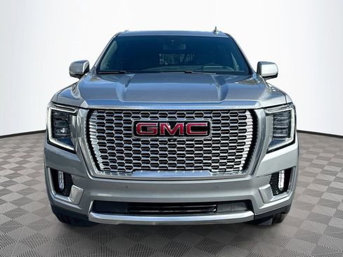 Used 2024 GMC Yukon XL Denali RWD image 2