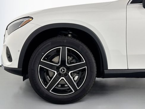 New 2026 Mercedes-Benz GLC 300 image 9