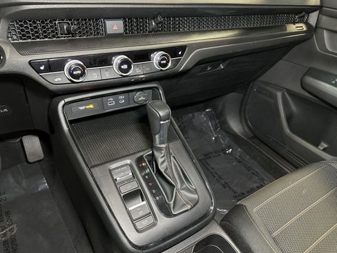 Certified 2025 Honda CR-V Sport image 29