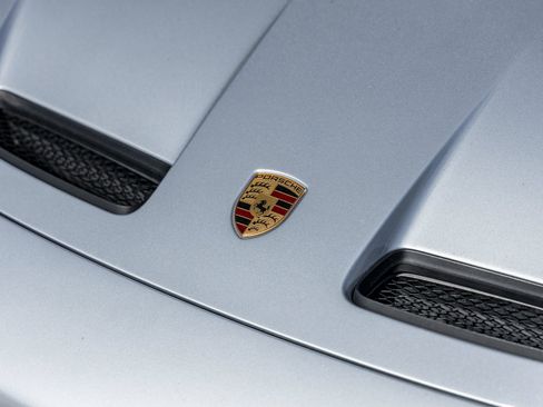 Certified 2022 Porsche 911 GT3 image 18