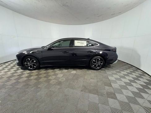 New 2025 Hyundai Sonata SEL image 2