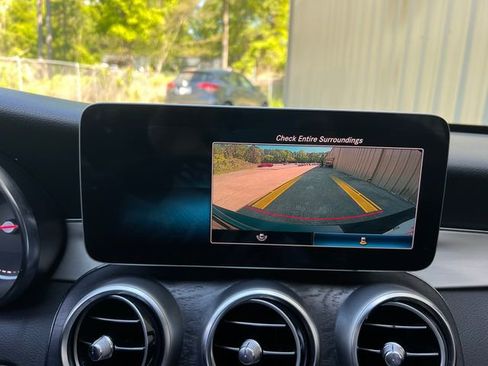 Used 2019 Mercedes-Benz C 300 Sedan image 24