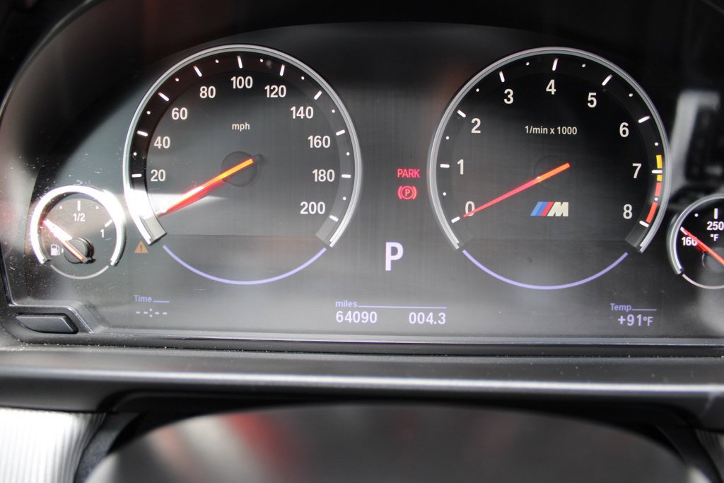 Used 2013 BMW M5 RWD image 23
