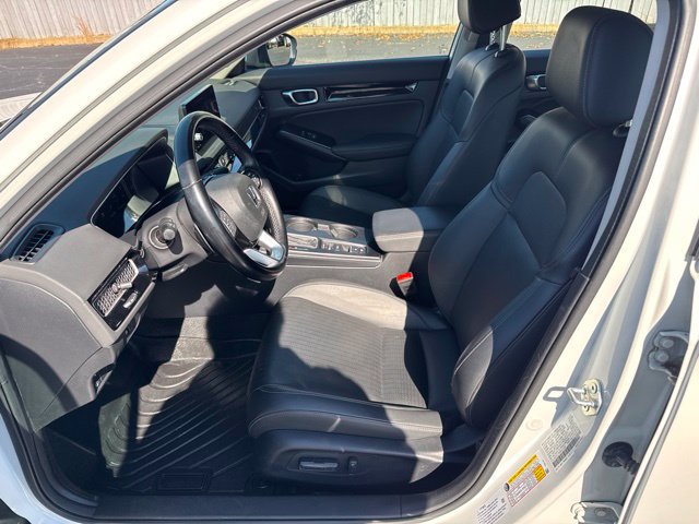 Used 2024 Honda Civic Touring image 14
