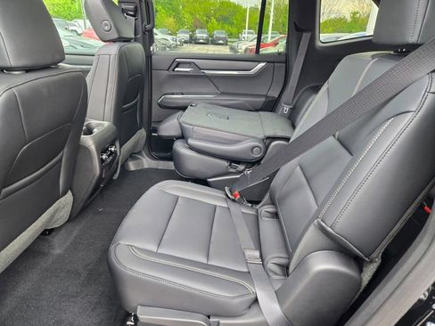 New 2026 GMC Acadia Elevation w/ Black Edition FWD image 31