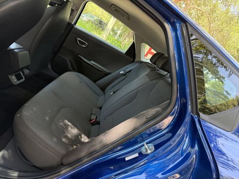 Used 2025 Kia K4 FWD image 24