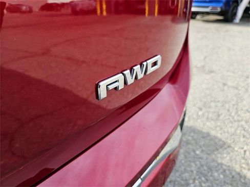 Used 2019 GMC Terrain Denali w/ Advanced Safety Package image 9