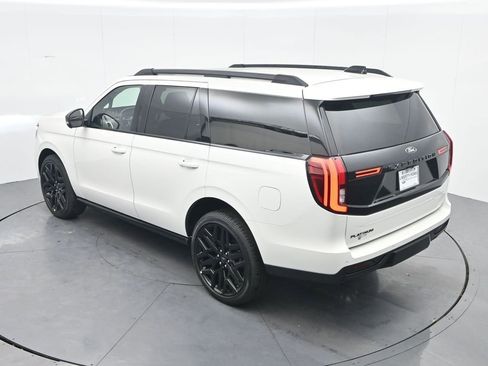 New 2026 Ford Expedition Platinum w/ Stealth Performance Package image 34