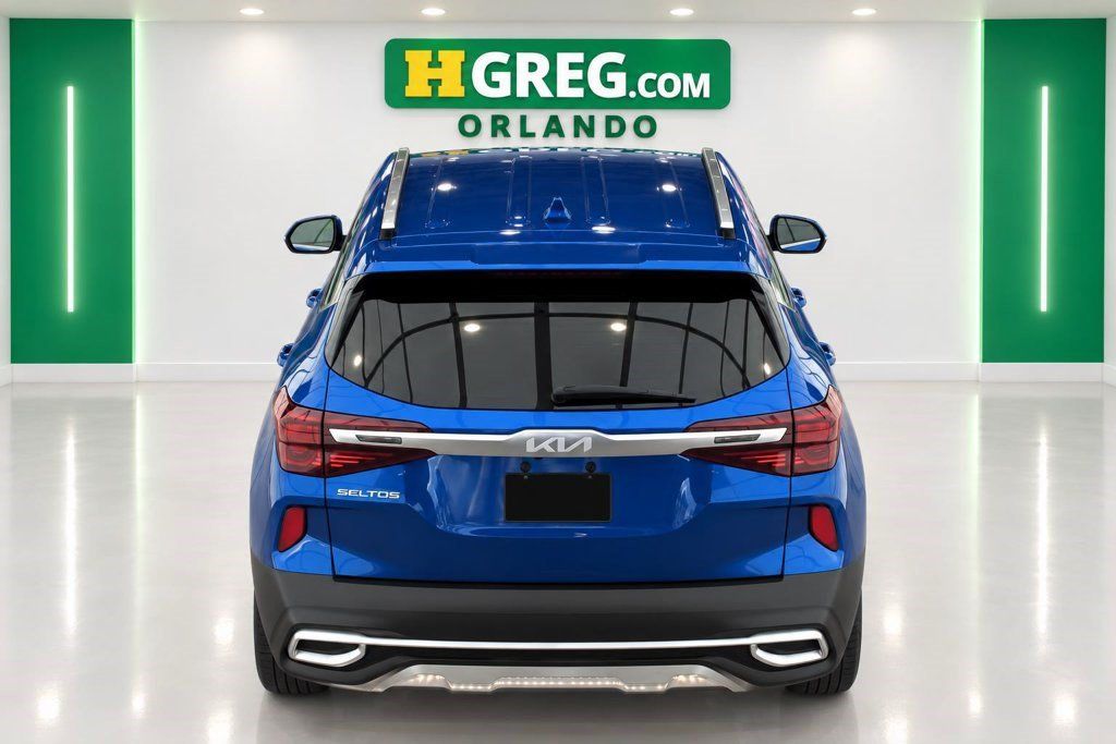 Used 2023 Kia Seltos S FWD image 8