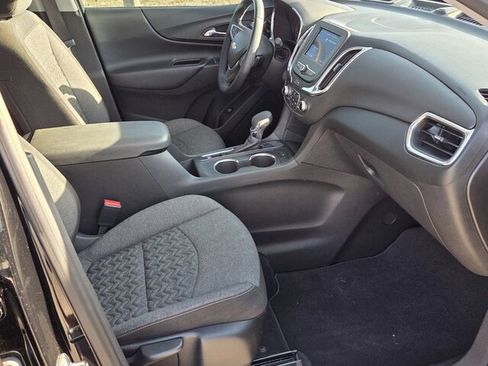 Used 2024 Chevrolet Equinox LT image 13
