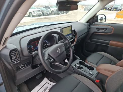 Used 2024 Ford Bronco Sport Outer Banks w/ Tech Package image 11