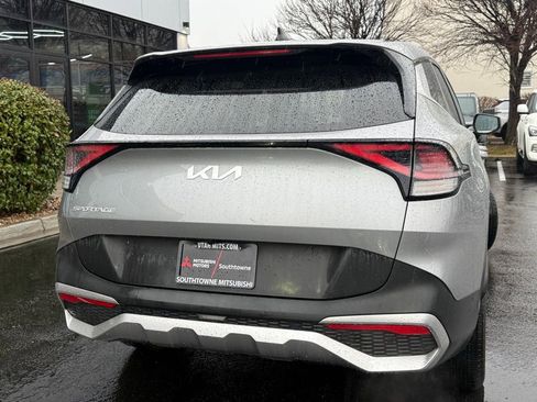 Used 2023 Kia Sportage LX image 34