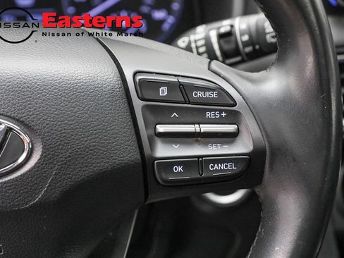 Used 2019 Hyundai Kona Limited image 16