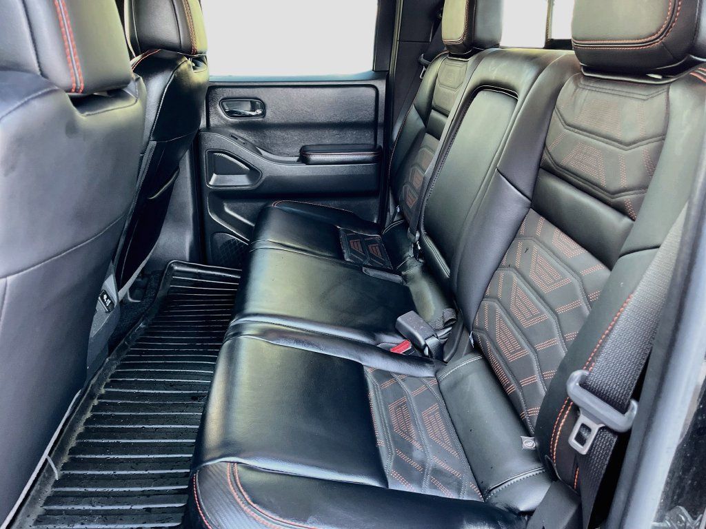 Used 2025 Nissan Frontier PRO-4X w/ Pro Premium Package AWD/4WD image 26