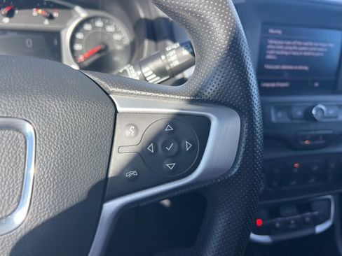 Used 2024 GMC Terrain SLE image 14