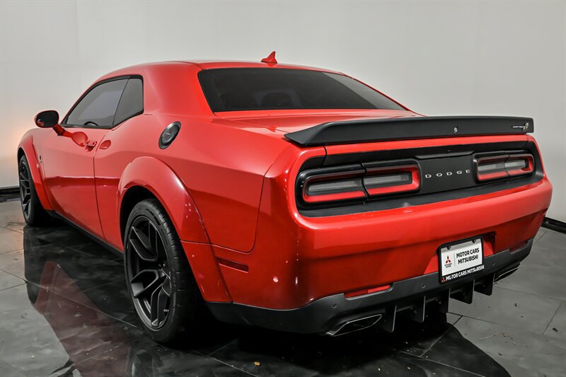 Used 2019 Dodge Challenger R/T Scat Pack RWD image 7