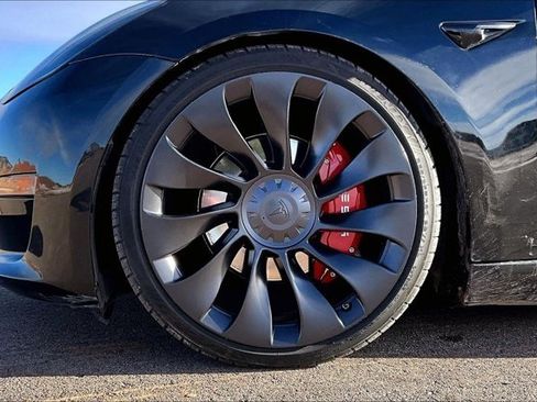 Used 2019 Tesla Model 3 Long Range image 32