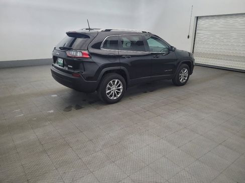 Used 2021 Jeep Cherokee Latitude Plus AWD/4WD image 10
