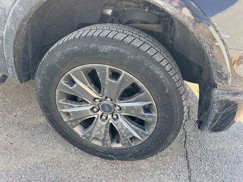 Used 2016 Ford F150 Lariat w/ Equipment Group 502A Luxury image 9