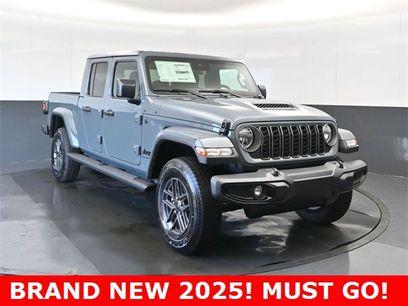 New 2025 Jeep Gladiator Sport