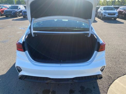 Used 2024 Kia Forte LXS w/ LXS Technology Package image 25