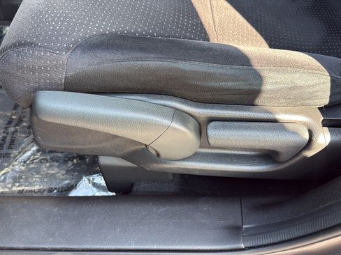 Used 2012 Honda CR-V EX image 15