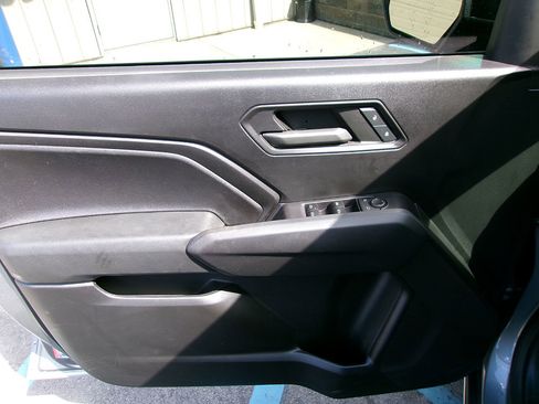 Used 2023 Chevrolet Colorado Trail Boss w/ Advanced Trailering Package image 16