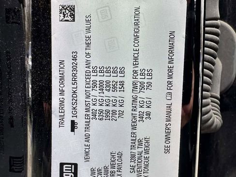 Used 2024 GMC Yukon Denali image 32