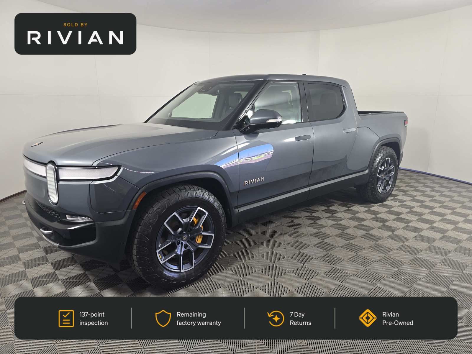 Used 2022 Rivian R1T Launch Edition AWD/4WD image 1