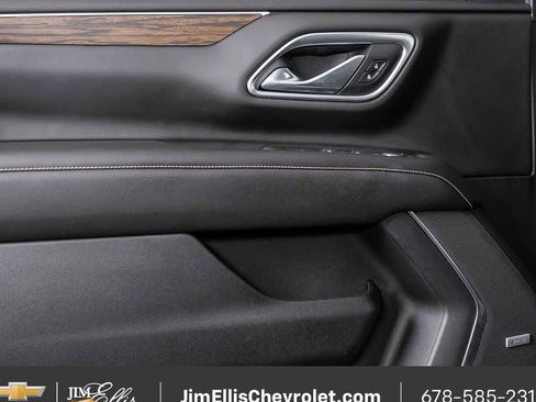 Used 2021 Chevrolet Tahoe Premier AWD/4WD image 6